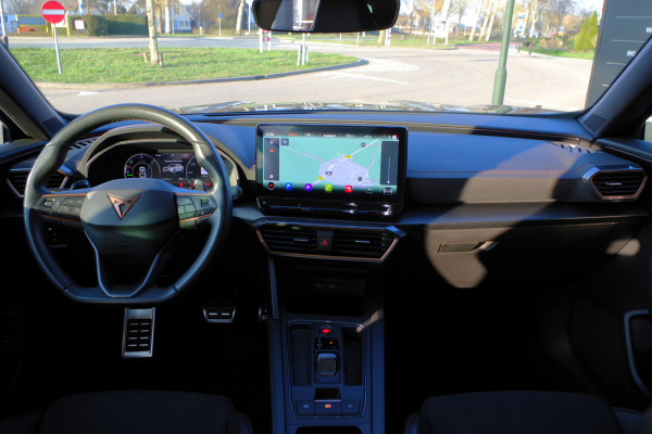 CUPRA Formentor 1.4 e-Hybrid VZ 245 PK Copper Edition PHEV, Panoramadak, Kuipstoelen