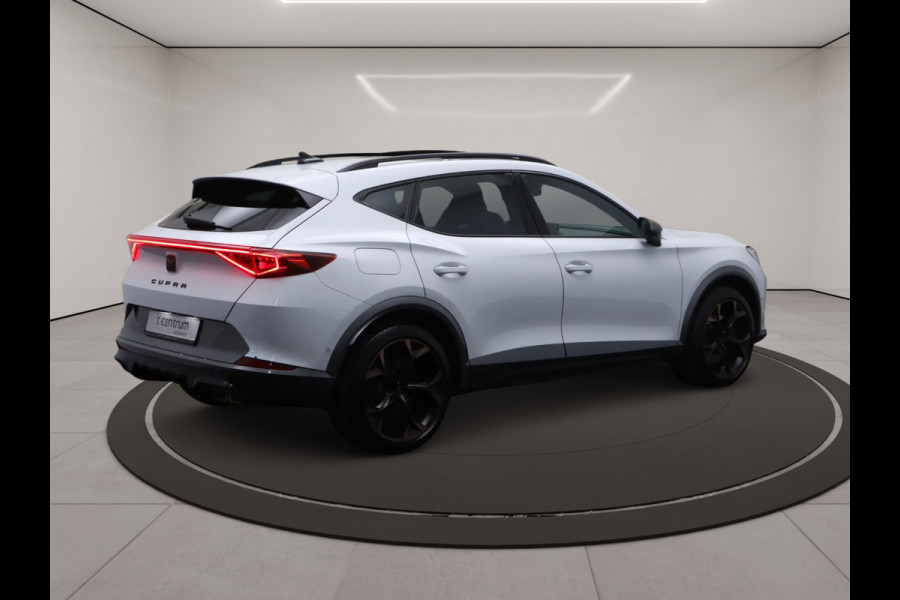 CUPRA Formentor 1.4 e-Hybrid VZ 245 PK Copper Edition PHEV, Panoramadak, Kuipstoelen