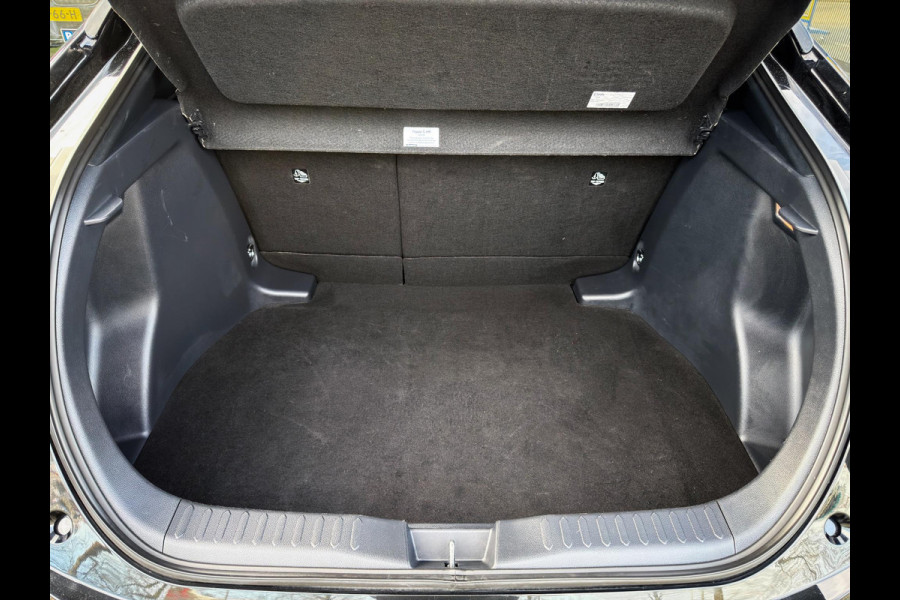 Toyota C-HR 1.8 Hybrid 140 First Edition|Elek a klep|Camera |Stoel/stuurverwarming|PDC|BLIS