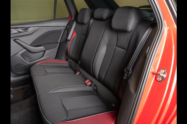 Škoda Kamiq 1.5 TSI ACT Monte Carlo / 150pk / Panorama dak / Elektrische stoelverstelling / Stoelverwarming /