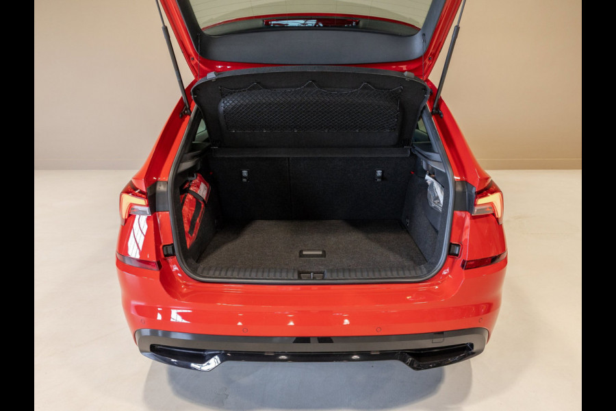 Škoda Kamiq 1.5 TSI ACT Monte Carlo / 150pk / Panorama dak / Elektrische stoelverstelling / Stoelverwarming /