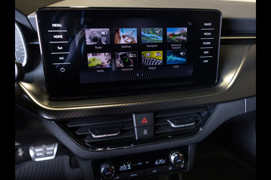 Škoda Kamiq 1.5 TSI ACT Monte Carlo / 150pk / Panorama dak / Elektrische stoelverstelling / Stoelverwarming /