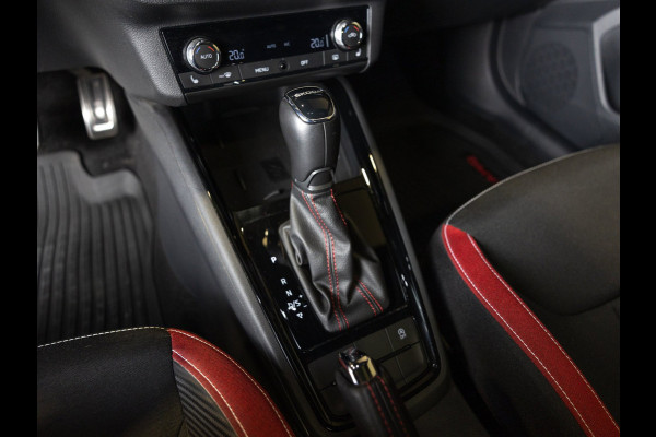 Škoda Kamiq 1.5 TSI ACT Monte Carlo / 150pk / Panorama dak / Elektrische stoelverstelling / Stoelverwarming /