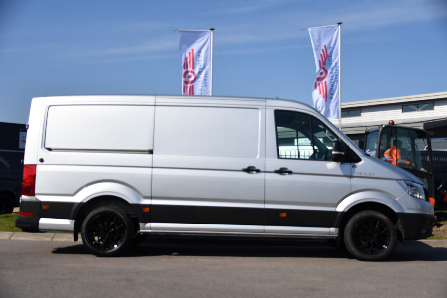 MAN TGE 35 2.0 L3H2 PB Edition Cruise, Camera, Carplay, LED, 177pk, Automaat, Sensoren, 2 x Schuifdeur, Stoelverwarming, Uniek!