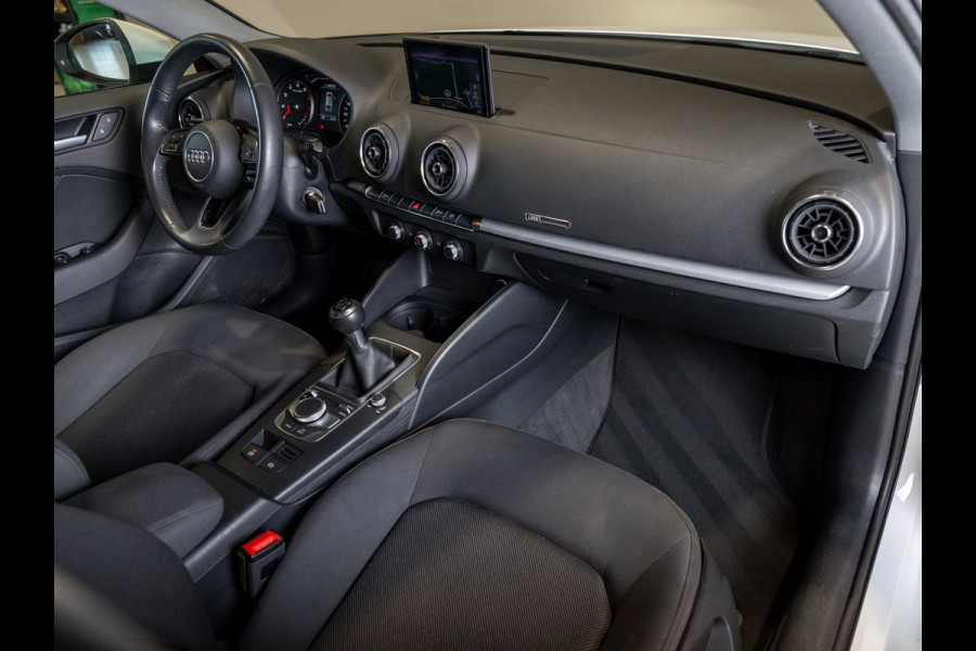 Audi A3 Sportback 1.0 TFSI / 116pk / Airco / Cruise control /