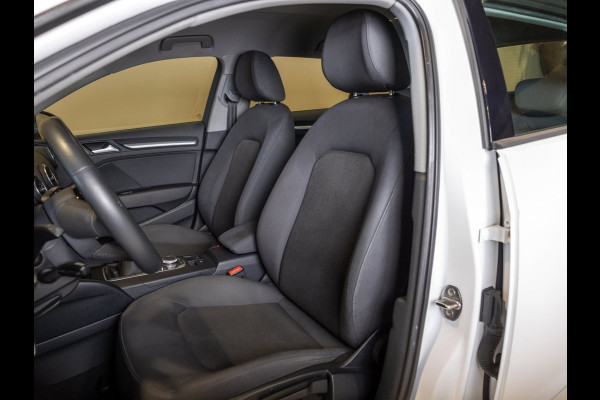 Audi A3 Sportback 1.0 TFSI / 116pk / Airco / Cruise control /