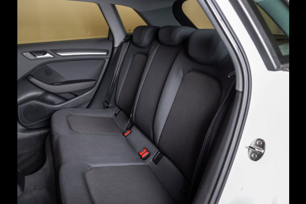 Audi A3 Sportback 1.0 TFSI / 116pk / Airco / Cruise control /