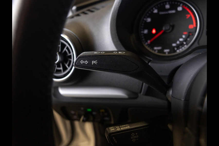 Audi A3 Sportback 1.0 TFSI / 116pk / Airco / Cruise control /