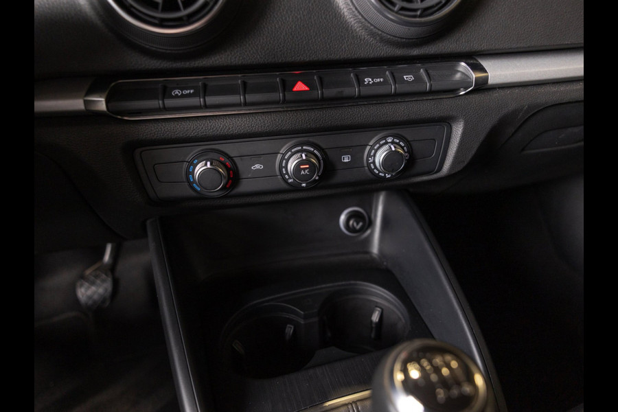 Audi A3 Sportback 1.0 TFSI / 116pk / Airco / Cruise control /