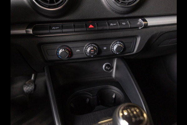 Audi A3 Sportback 1.0 TFSI / 116pk / Airco / Cruise control /