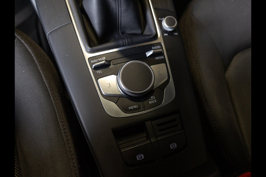 Audi A3 Sportback 1.0 TFSI / 116pk / Airco / Cruise control /