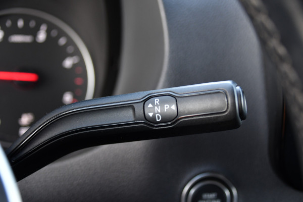 Mercedes-Benz Sprinter 319 3.0 CDI L2H1 AMG Edition Cruise, 360 Camera, Carplay, 10,5'' Mbux, Stoelverwarming, LED, Leder, 190pk, 3500kg Trekhaak, Sensoren, Uniek!