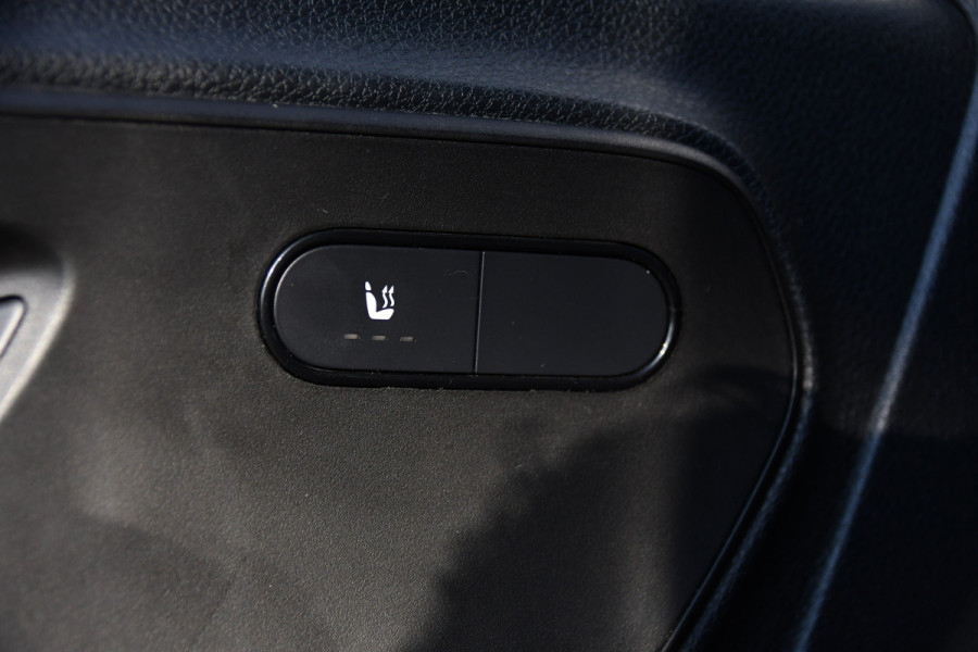 Mercedes-Benz Sprinter 319 3.0 CDI L2H1 AMG Edition Cruise, 360 Camera, Carplay, 10,5'' Mbux, Stoelverwarming, LED, Leder, 190pk, 3500kg Trekhaak, Sensoren, Uniek!