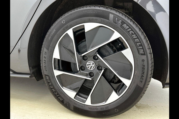 Volkswagen ID.3 Pro 58 kWh Airco ECC Navi Carplay PDC VA + Camera 18" LM Velgen Adaptive Cruise Control Full LED