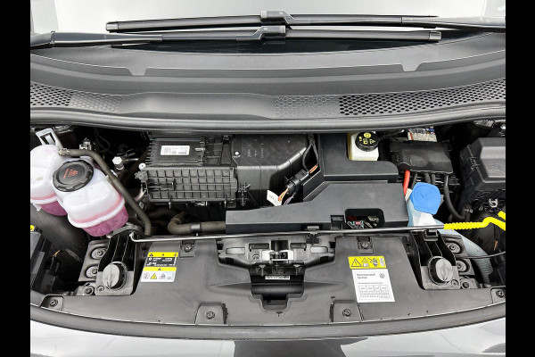 Volkswagen ID.3 Pro 58 kWh Airco ECC Navi Carplay PDC VA + Camera 18" LM Velgen Adaptive Cruise Control Full LED