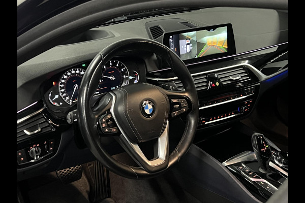 BMW 5 Serie Touring 520i High Executive Adapt. cruise | Open dak | 360 camera | Head-up | Stoelverwarming | Carplay |