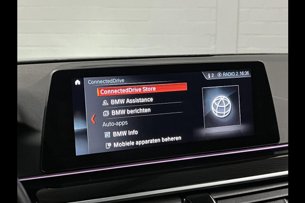 BMW 5 Serie Touring 520i High Executive Adapt. cruise | Open dak | 360 camera | Head-up | Stoelverwarming | Carplay |