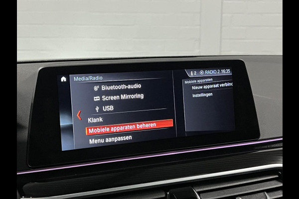 BMW 5 Serie Touring 520i High Executive Adapt. cruise | Open dak | 360 camera | Head-up | Stoelverwarming | Carplay |