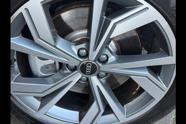 Audi Q4 Sportback e-tron 40 S edition 77 kWh, 2 x S-LINE, vol zwart lederen sport leder, SOH 95 %, 1e eigenaar, NL auto met nap
