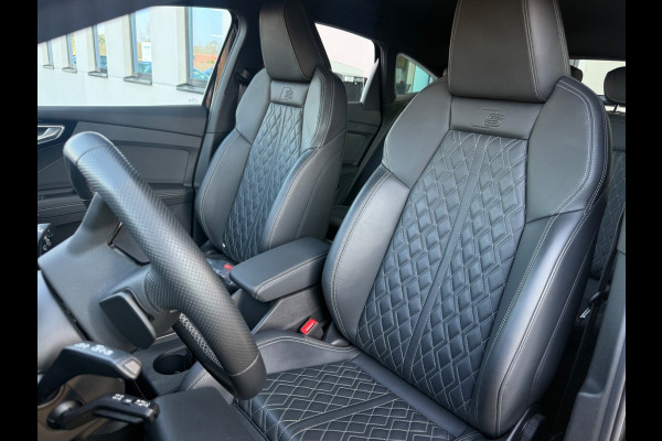 Audi Q4 Sportback e-tron 40 S edition 77 kWh, 2 x S-LINE, vol zwart lederen sport leder, SOH 95 %, 1e eigenaar, NL auto met nap