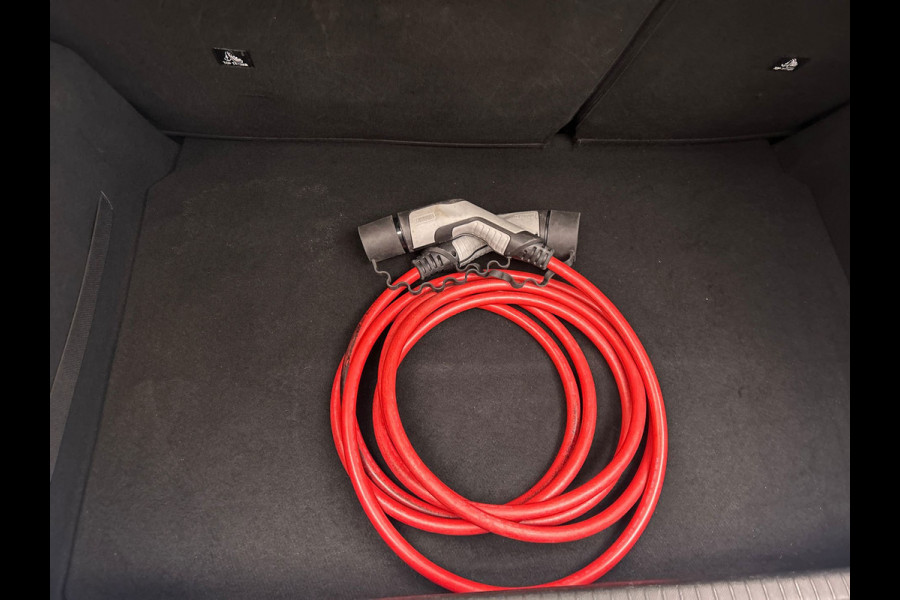 Peugeot e-208 EV GT 350 50 kWh | Origineel Nederlands | Panoramadak Navigatie Cruise Climate control Stoelverwarming Camera