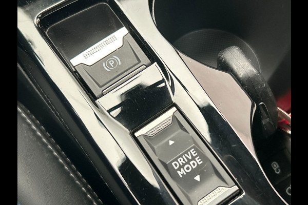 Peugeot e-208 EV GT 350 50 kWh | Origineel Nederlands | Panoramadak Navigatie Cruise Climate control Stoelverwarming Camera