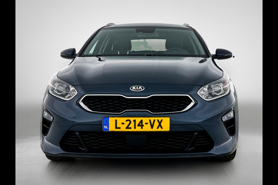 Kia Ceed Sportswagon 1.5 T-GDi 160PK Automaat DynamicPlusLine / Trekhaak / Airco-ecc./ Pdc+Camera / Stoel-Stuurverwarming / 1/2Leder / Apk 08-2027