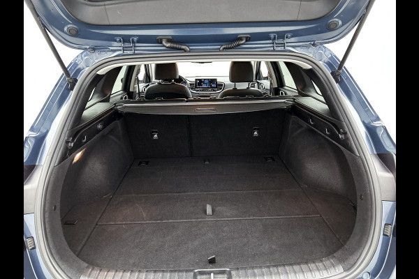 Kia Ceed Sportswagon 1.5 T-GDi 160PK Automaat DynamicPlusLine / Trekhaak / Airco-ecc./ Pdc+Camera / Stoel-Stuurverwarming / 1/2Leder / Apk 08-2027