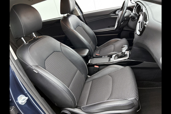 Kia Ceed Sportswagon 1.5 T-GDi 160PK Automaat DynamicPlusLine / Trekhaak / Airco-ecc./ Pdc+Camera / Stoel-Stuurverwarming / 1/2Leder / Apk 08-2027