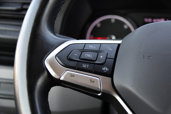 Volkswagen Transporter 2.0 TDI L1H1 30 PB Edition Camera, Cruise, Carplay, 204pk, LED, Multimedia, Automaat, Sensoren,