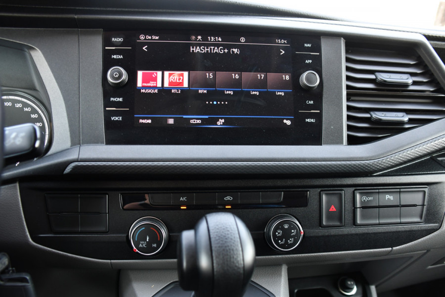 Volkswagen Transporter 2.0 TDI L1H1 30 PB Edition Camera, Cruise, Carplay, 204pk, LED, Multimedia, Automaat, Sensoren,