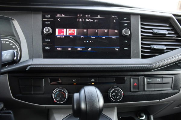 Volkswagen Transporter 2.0 TDI L1H1 30 PB Edition Camera, Cruise, Carplay, 204pk, LED, Multimedia, Automaat, Sensoren,