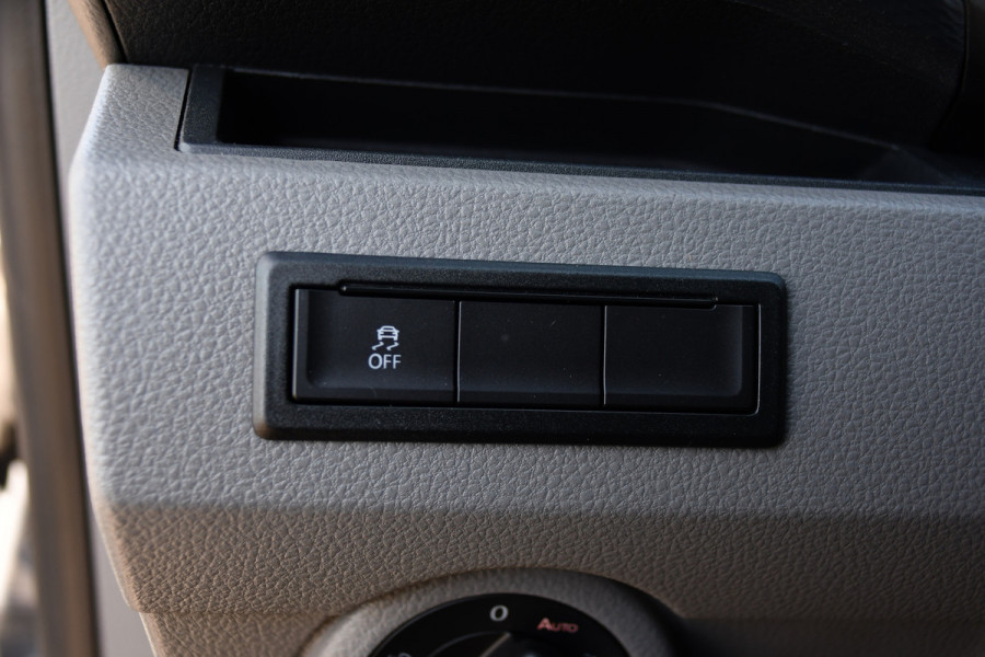 Volkswagen Transporter 2.0 TDI L1H1 30 PB Edition Camera, Cruise, Carplay, 204pk, LED, Multimedia, Automaat, Sensoren,