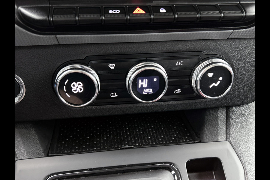 Nissan Townstar N-Connecta L2 45 kWh 100% EV. / Pdc.+Camera / Airco-ecc./ Radio-multimedia / Schuifdeur rechts / WLTP-actieradius: ca. 285 km