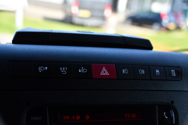 Iveco Daily 35S16V 2.3 352 H3 L PB Edition Camera, Cruise, 3500kg Trekhaak, Automaat, 155pk, Clima, Uniek!