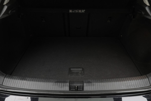 Volkswagen T-Roc 1.0 TSI Style Business ACC, Climate, Apple Carplay, Lane Assist, PDC