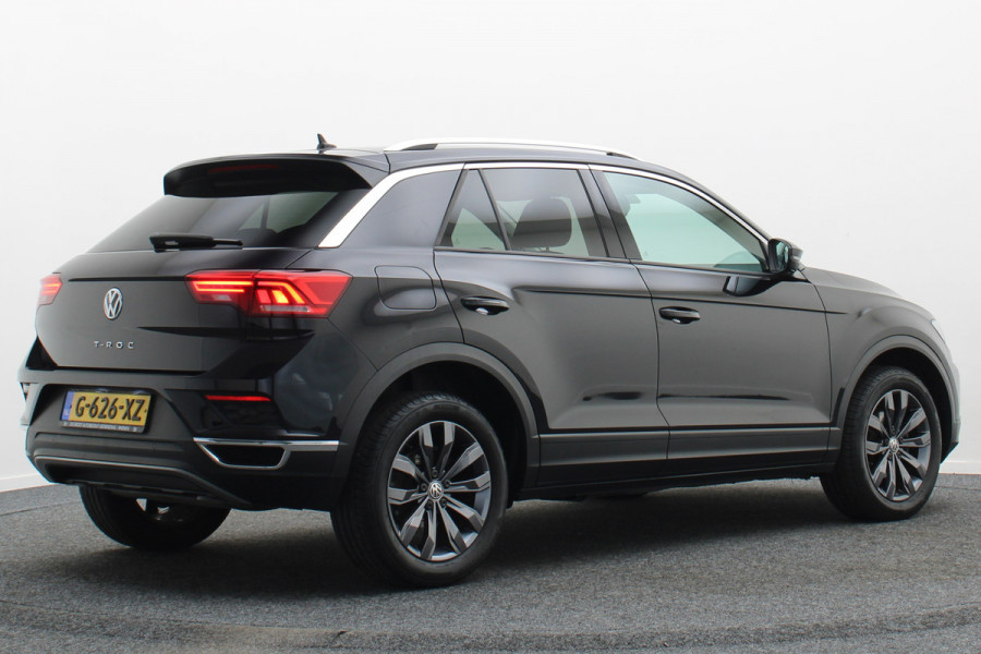 Volkswagen T-Roc 1.0 TSI Style Business ACC, Climate, Apple Carplay, Lane Assist, PDC