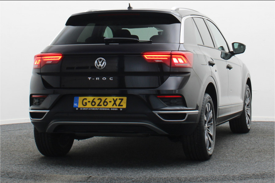 Volkswagen T-Roc 1.0 TSI Style Business ACC, Climate, Apple Carplay, Lane Assist, PDC