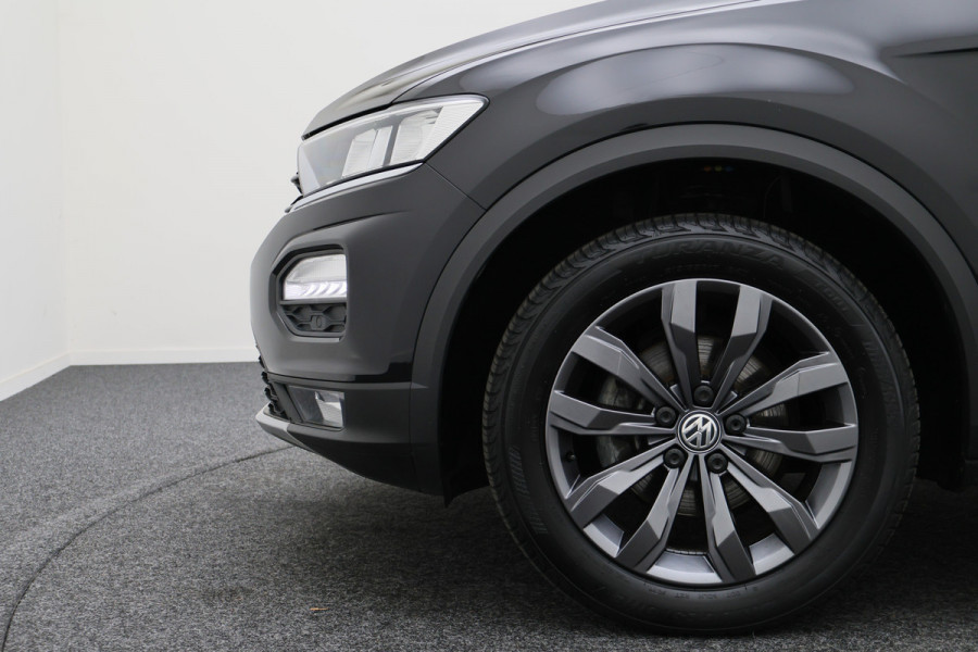 Volkswagen T-Roc 1.0 TSI Style Business ACC, Climate, Apple Carplay, Lane Assist, PDC