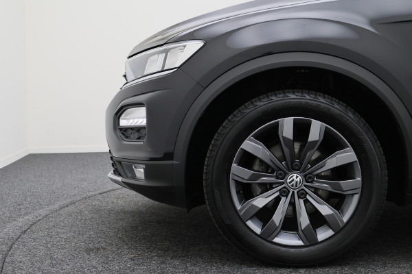 Volkswagen T-Roc 1.0 TSI Style Business ACC, Climate, Apple Carplay, Lane Assist, PDC