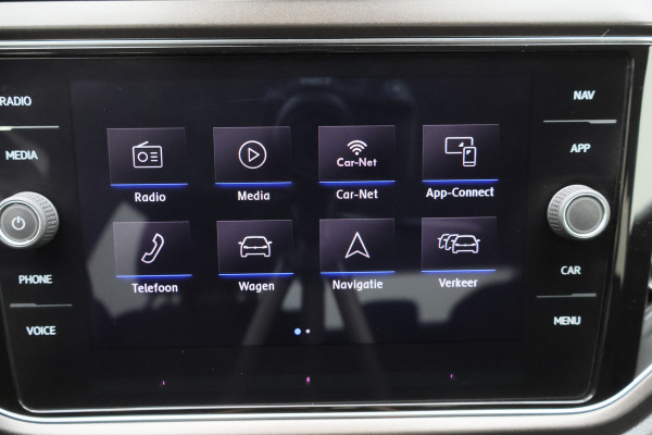 Volkswagen T-Roc 1.0 TSI Style Business ACC, Climate, Apple Carplay, Lane Assist, PDC