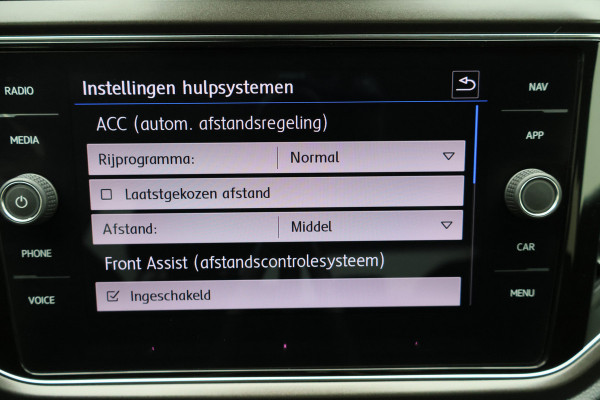 Volkswagen T-Roc 1.0 TSI Style Business ACC, Climate, Apple Carplay, Lane Assist, PDC