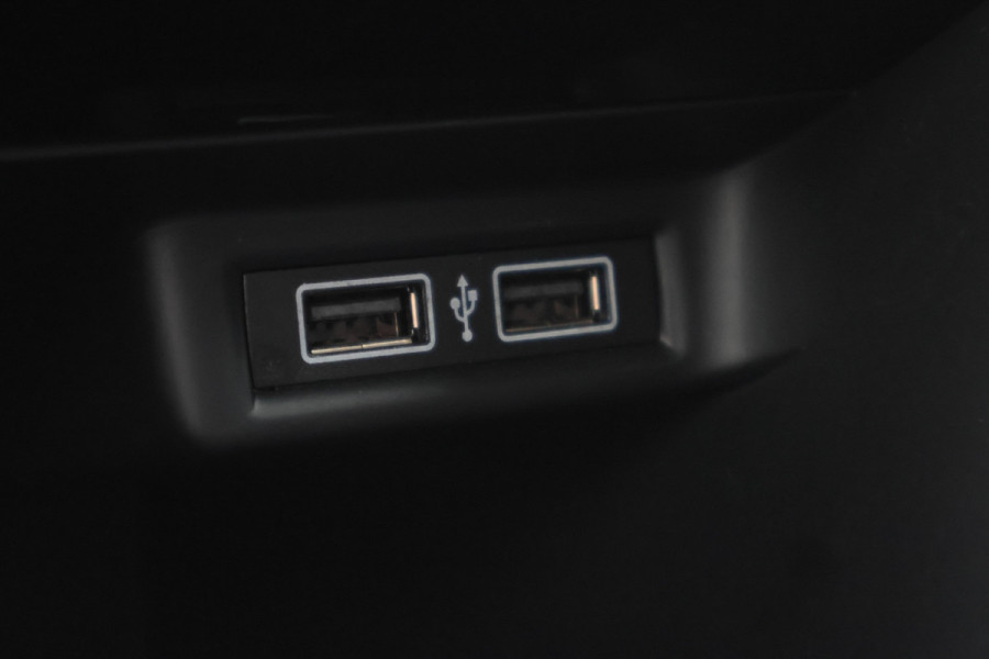 Volkswagen T-Roc 1.0 TSI Style Business ACC, Climate, Apple Carplay, Lane Assist, PDC