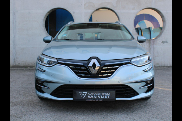 Renault Mégane Estate 1.6 E-Tech Plug-In Hybrid 160 R.S. Line | APPLE CARPLAY/ ANDROID AUTO |