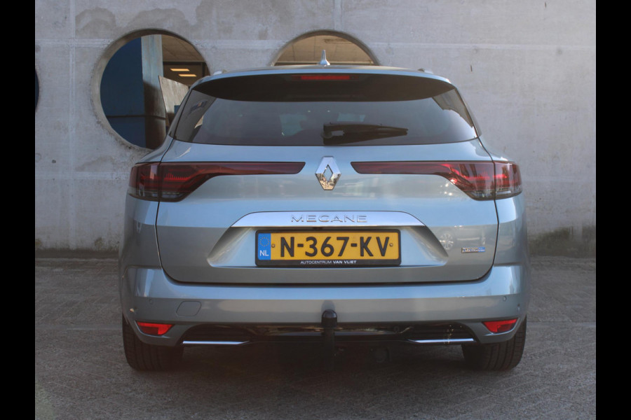 Renault Mégane Estate 1.6 E-Tech Plug-In Hybrid 160 R.S. Line | APPLE CARPLAY/ ANDROID AUTO |