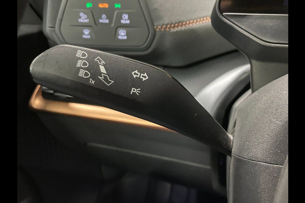 CUPRA Born Performance One 62 kWh|90%SOH|MASSAGE|ELEK.STOEL|ACC|CARPLAY|CAMERA|KEYLESS|STOEL+STUURVERW|NAVI|NAP|NL|INC.BTW|1e EIG|