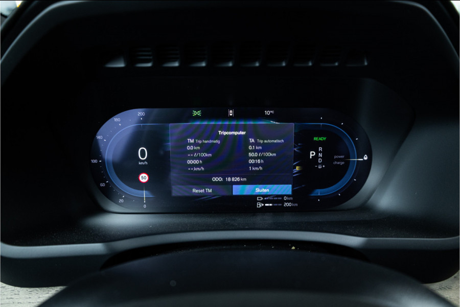 Volvo XC90 2.0 T8 Plug-in hybrid AWD Ultra Dark - Panorama | Luchtvering | H&K | Memory | 360 Camera