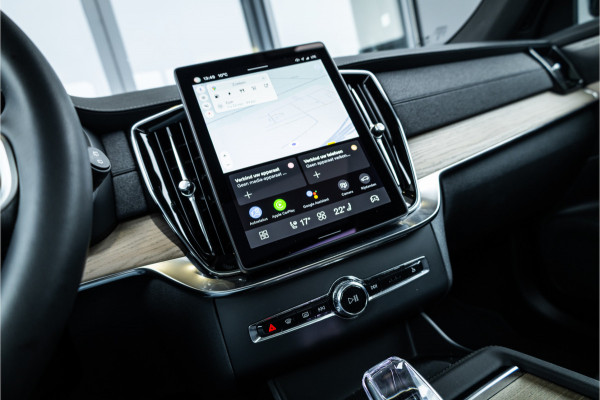 Volvo XC90 2.0 T8 Plug-in hybrid AWD Ultra Dark - Panorama | Luchtvering | H&K | Memory | 360 Camera