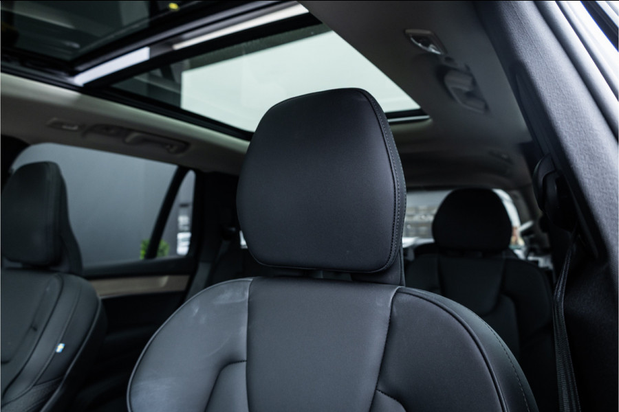 Volvo XC90 2.0 T8 Plug-in hybrid AWD Ultra Dark - Panorama | Luchtvering | H&K | Memory | 360 Camera