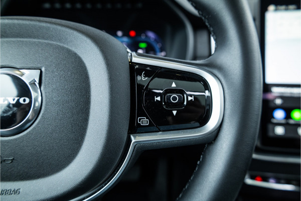 Volvo XC90 2.0 T8 Plug-in hybrid AWD Ultra Dark - Panorama | Luchtvering | H&K | Memory | 360 Camera